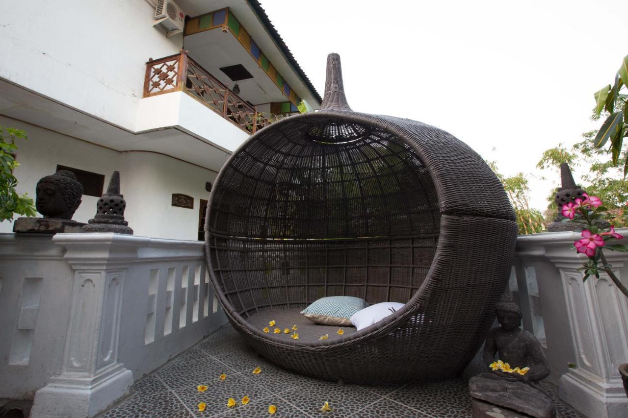Joglo Yudhistira Villa Sleman  Exterior photo